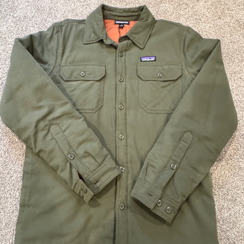 Patagonia Insulated Shirt Jacket – Men’s Size Small
